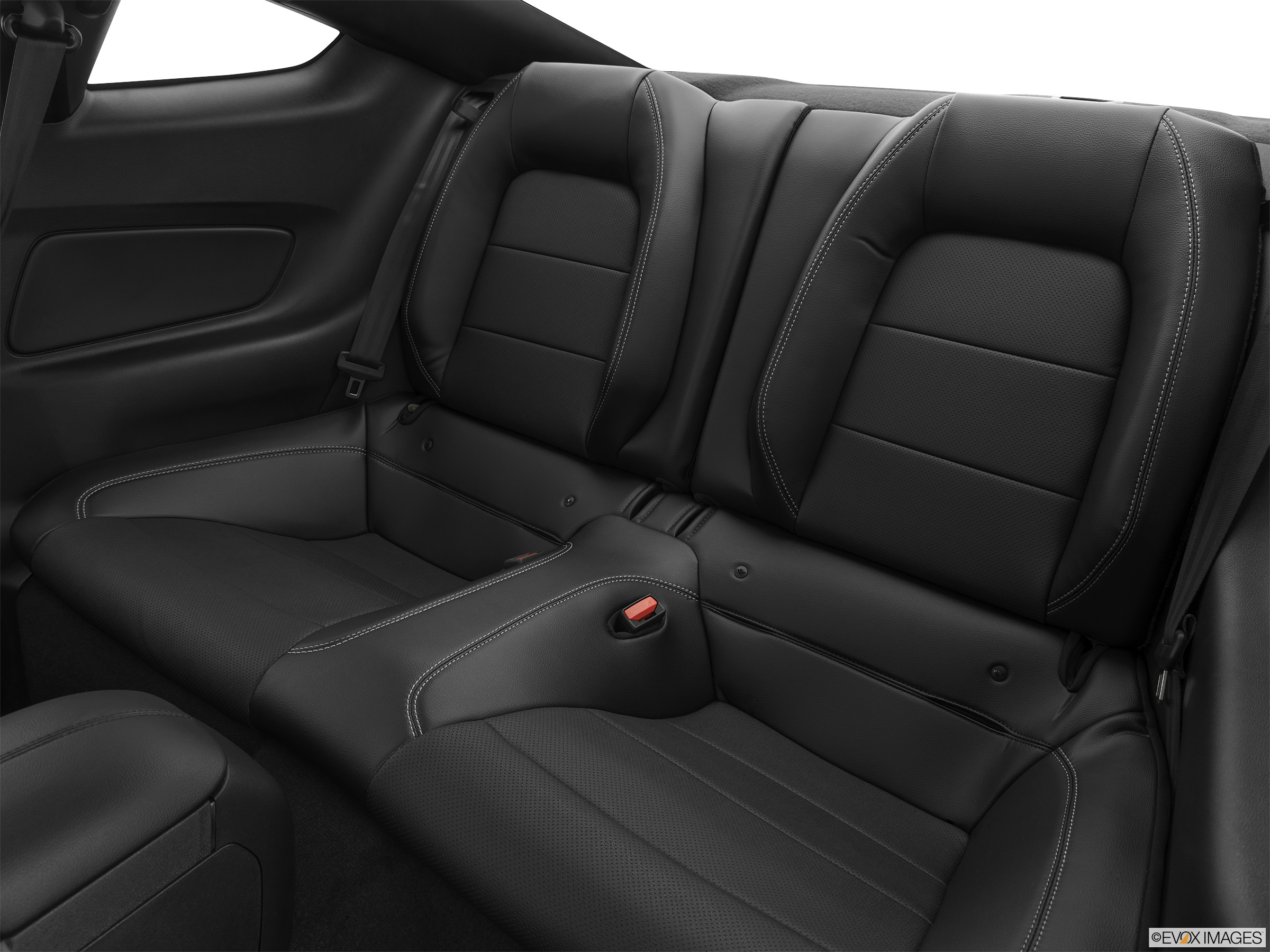 back seats of ford mustang