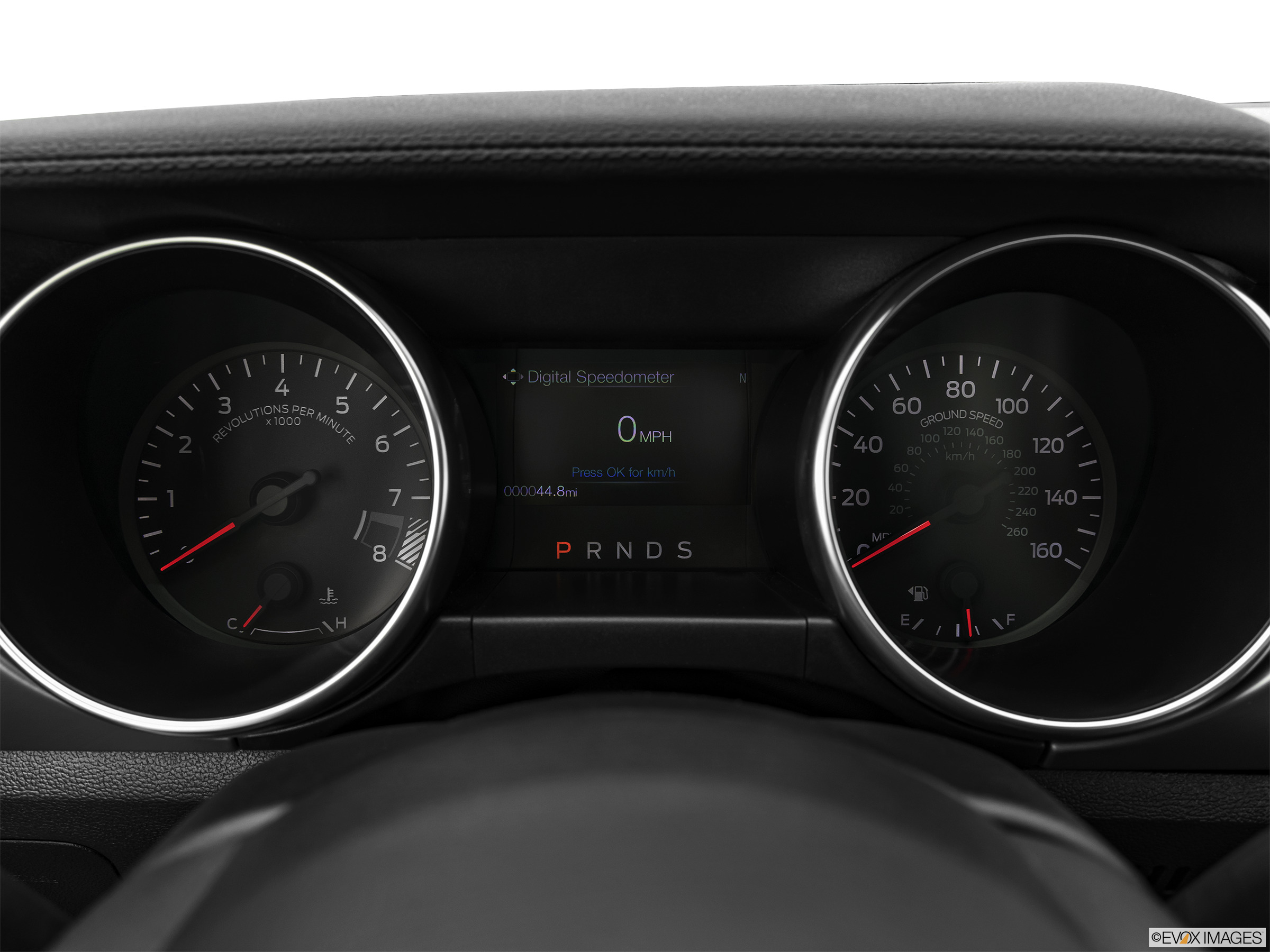 driving info of ford mustang