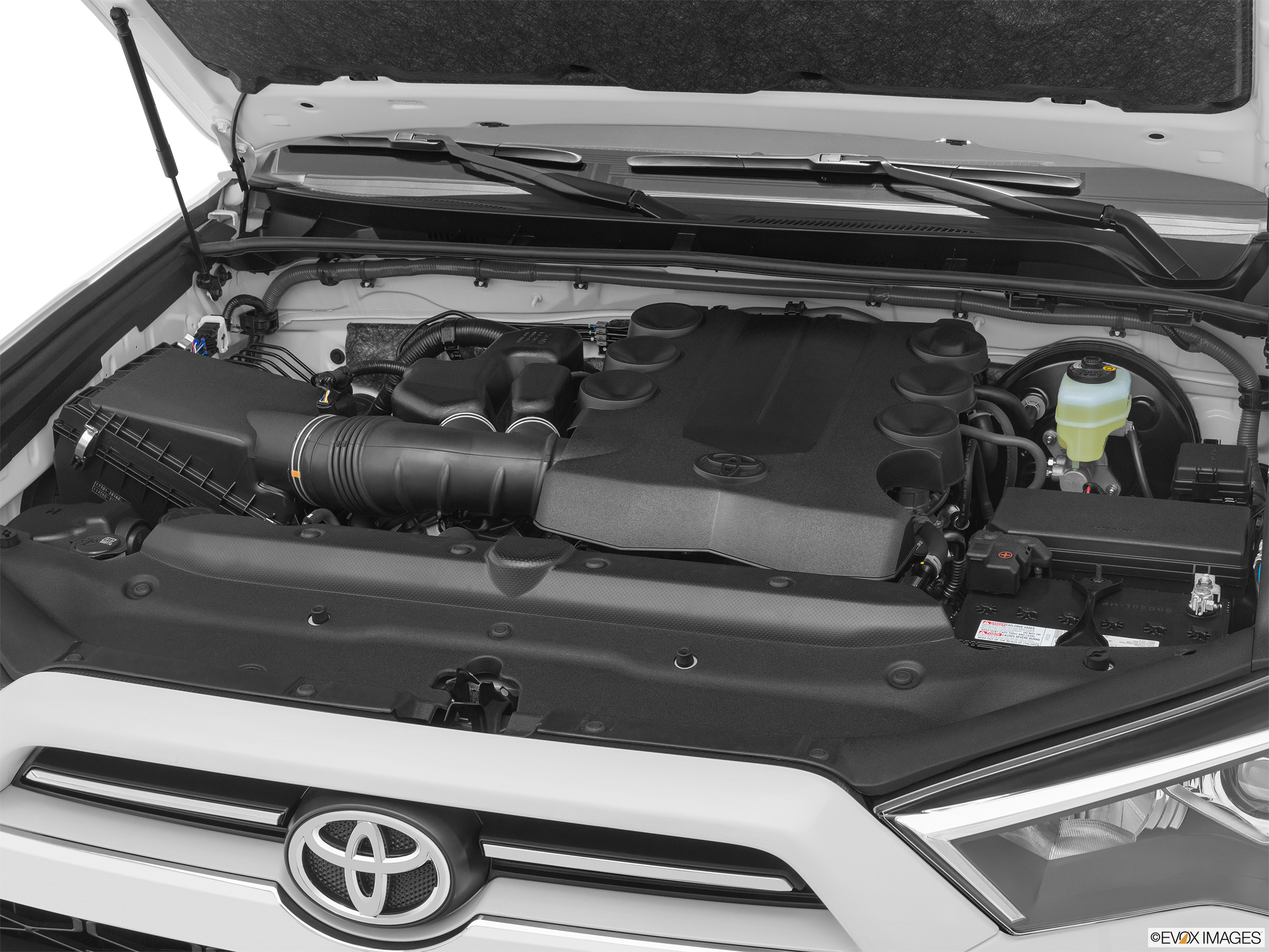 engine of toyota 4runner