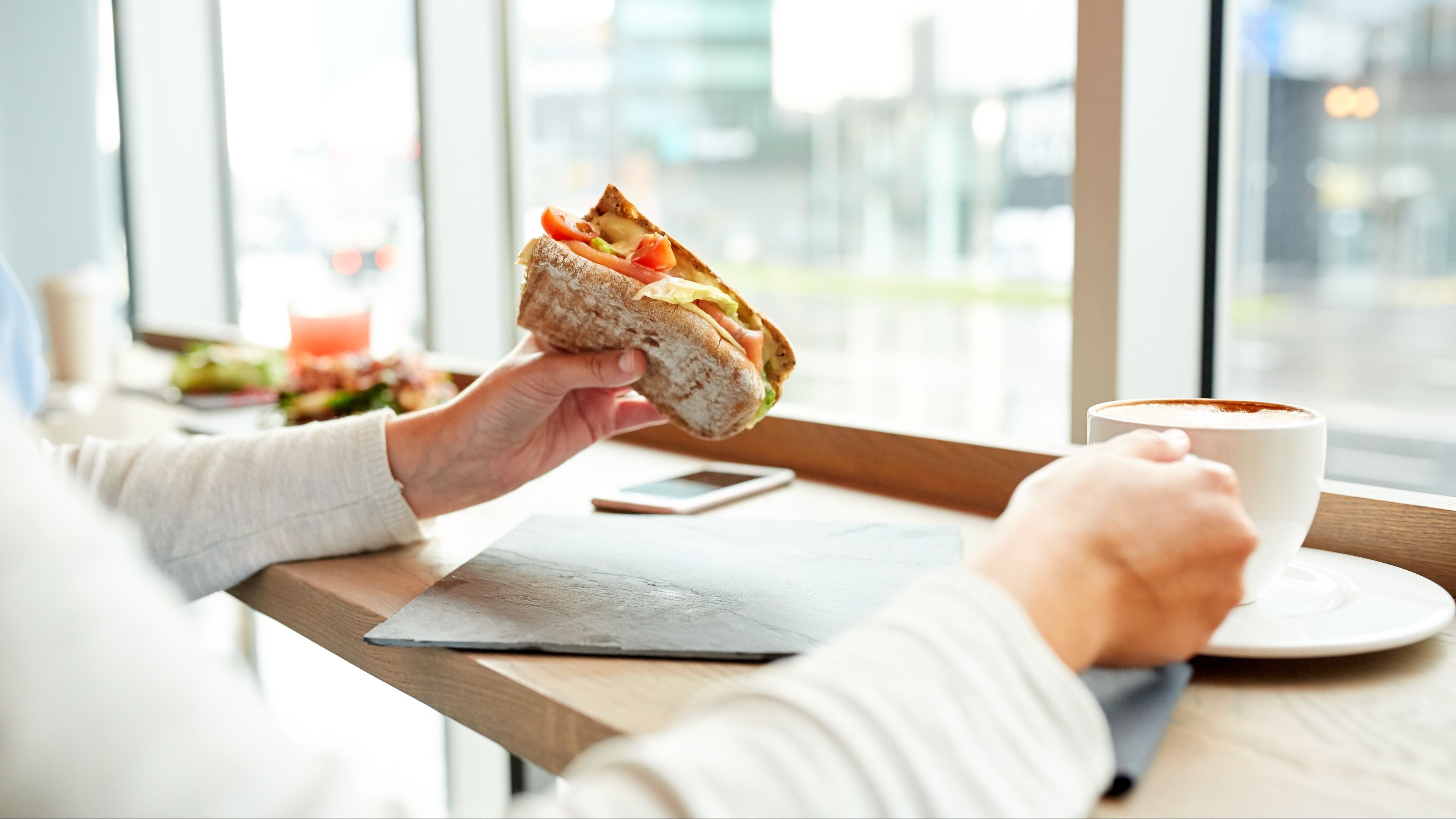 Make the Most of a Flight Delay in Chicago’s O’Hare Airport