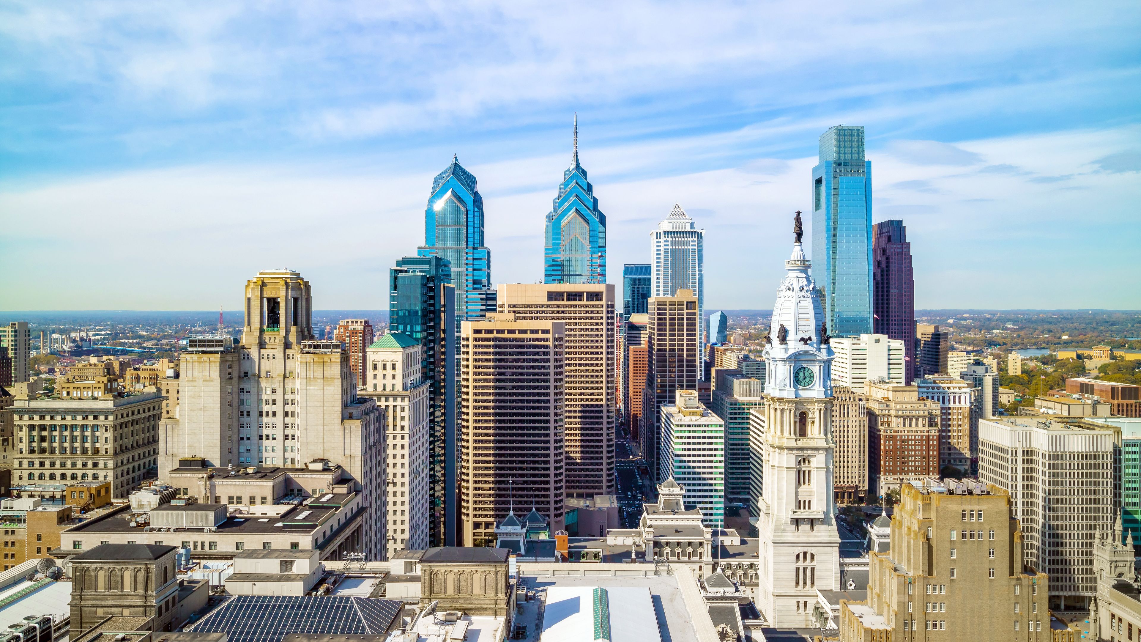 top-view-downtown-skyline-philadelphia