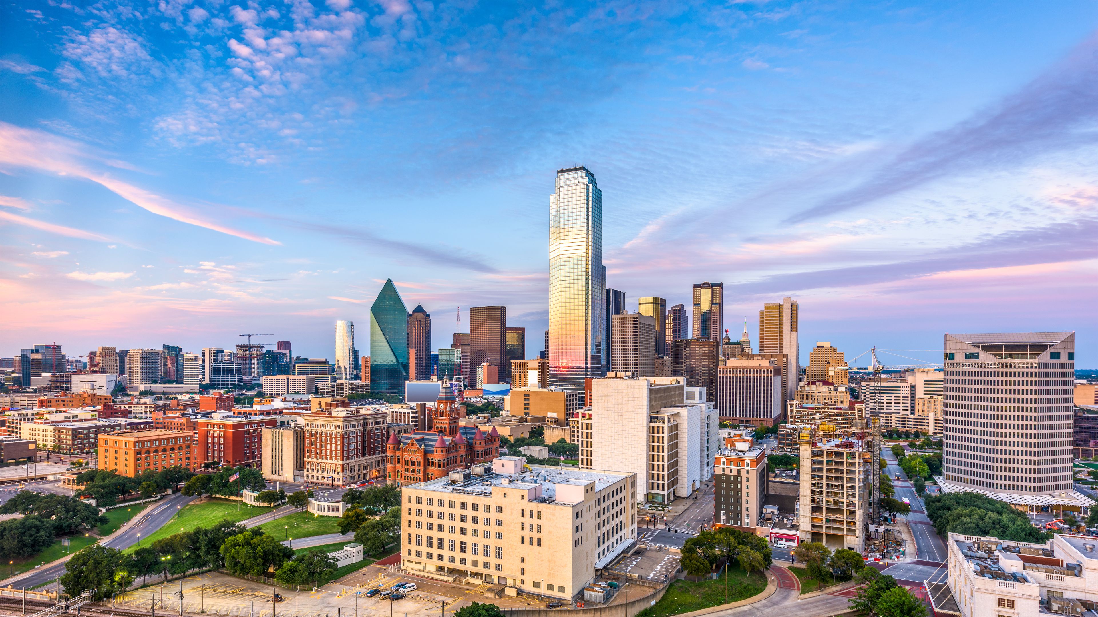 Dallas skyline