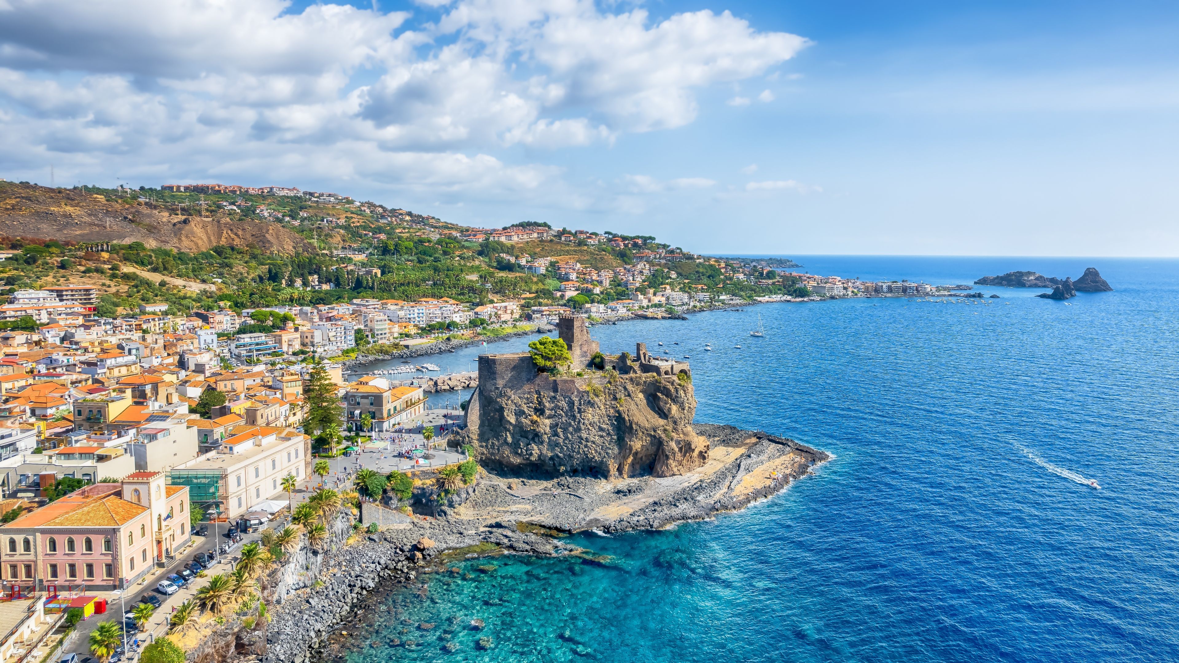 Aci Castello